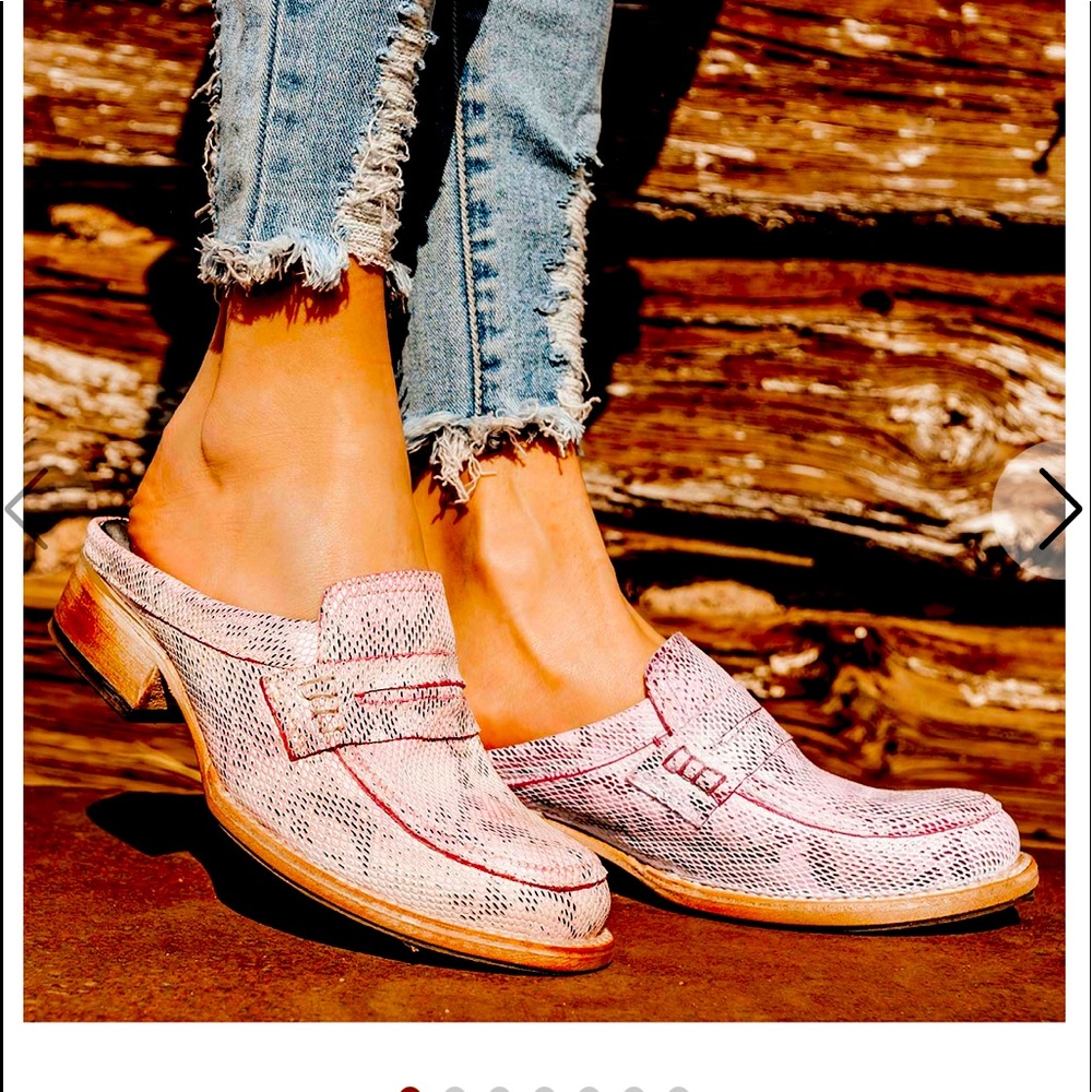 FREEBIRD MONALISA IN PINK SNAKE- *ONE TIME SALE*